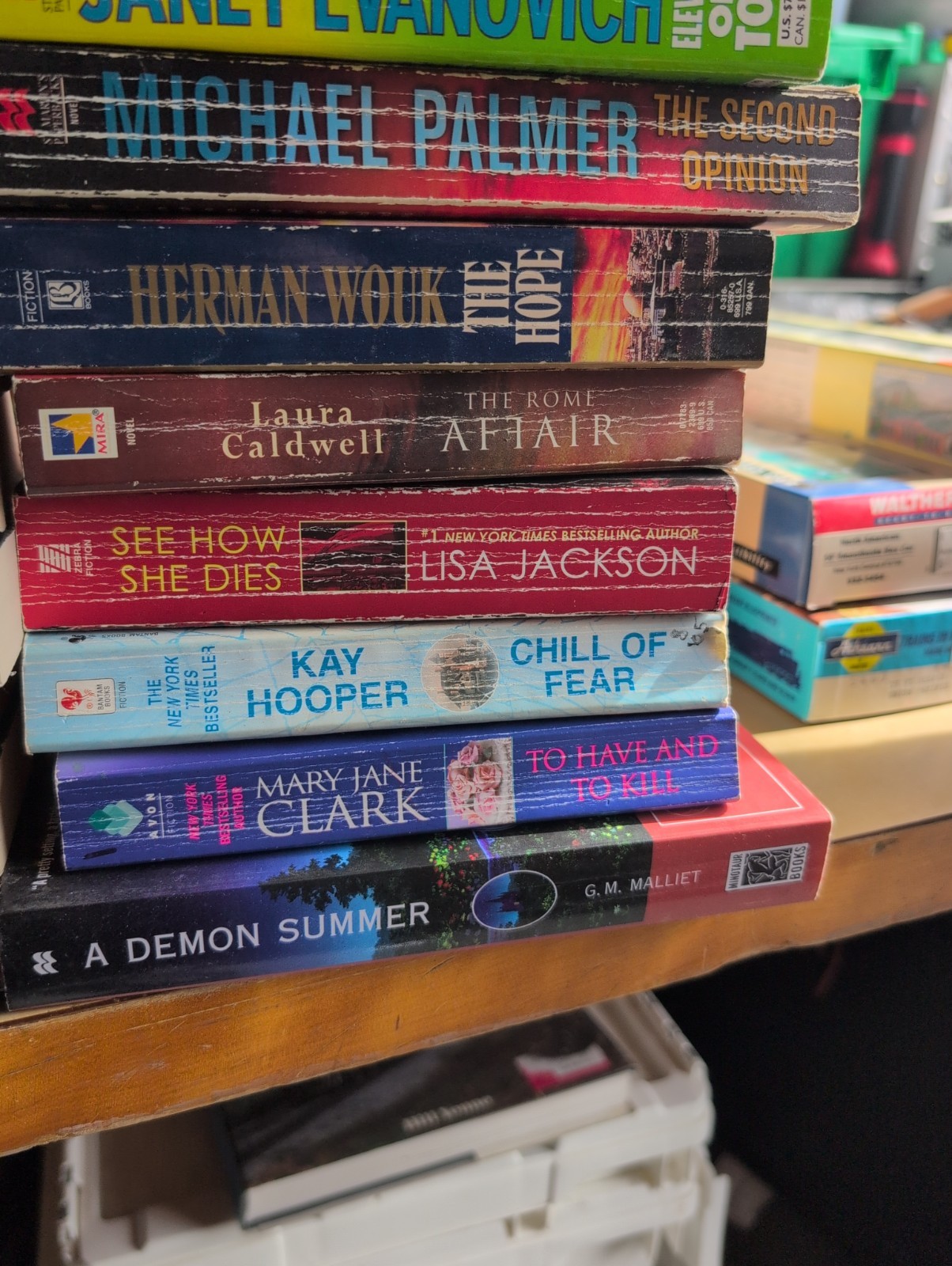 Mixed Lot of 26 Female Author Novels Romance & Thriller Clark Jackson NICE LOT