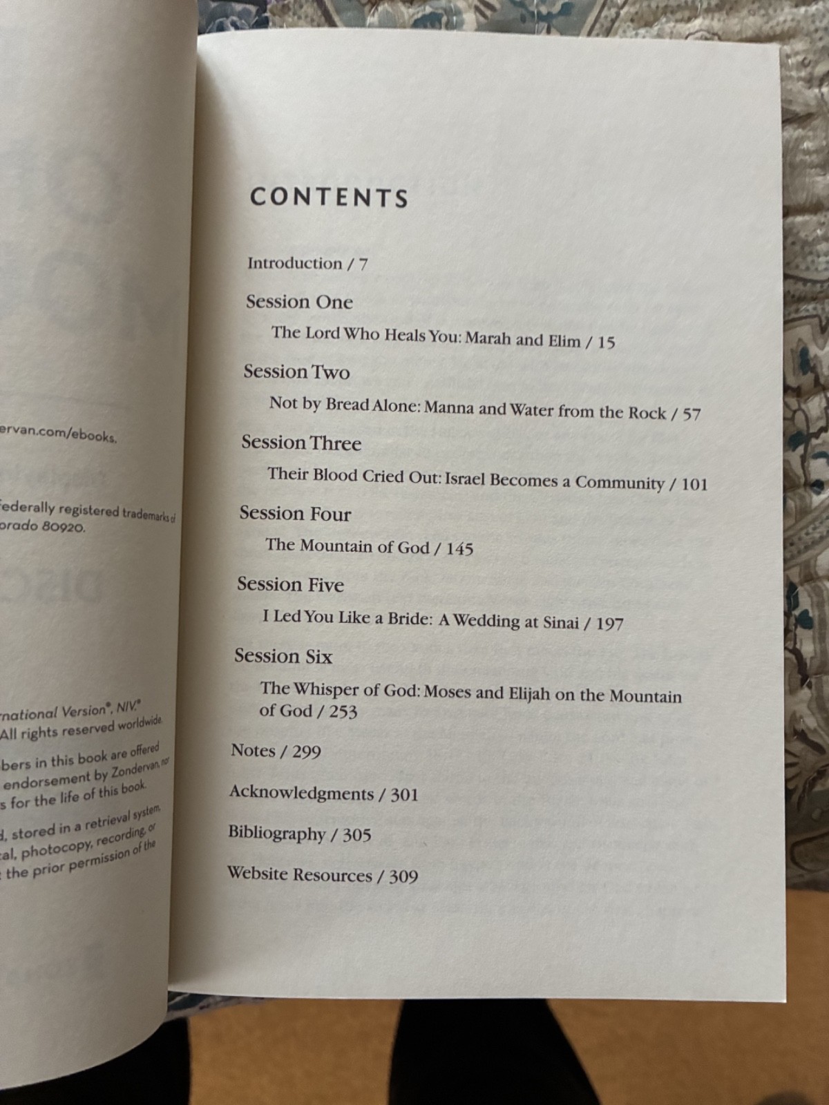 2 Discovery Guides by Ray Vander Laan: WALKING WITH GOD & FIRE ON THE MOUNTAIN
