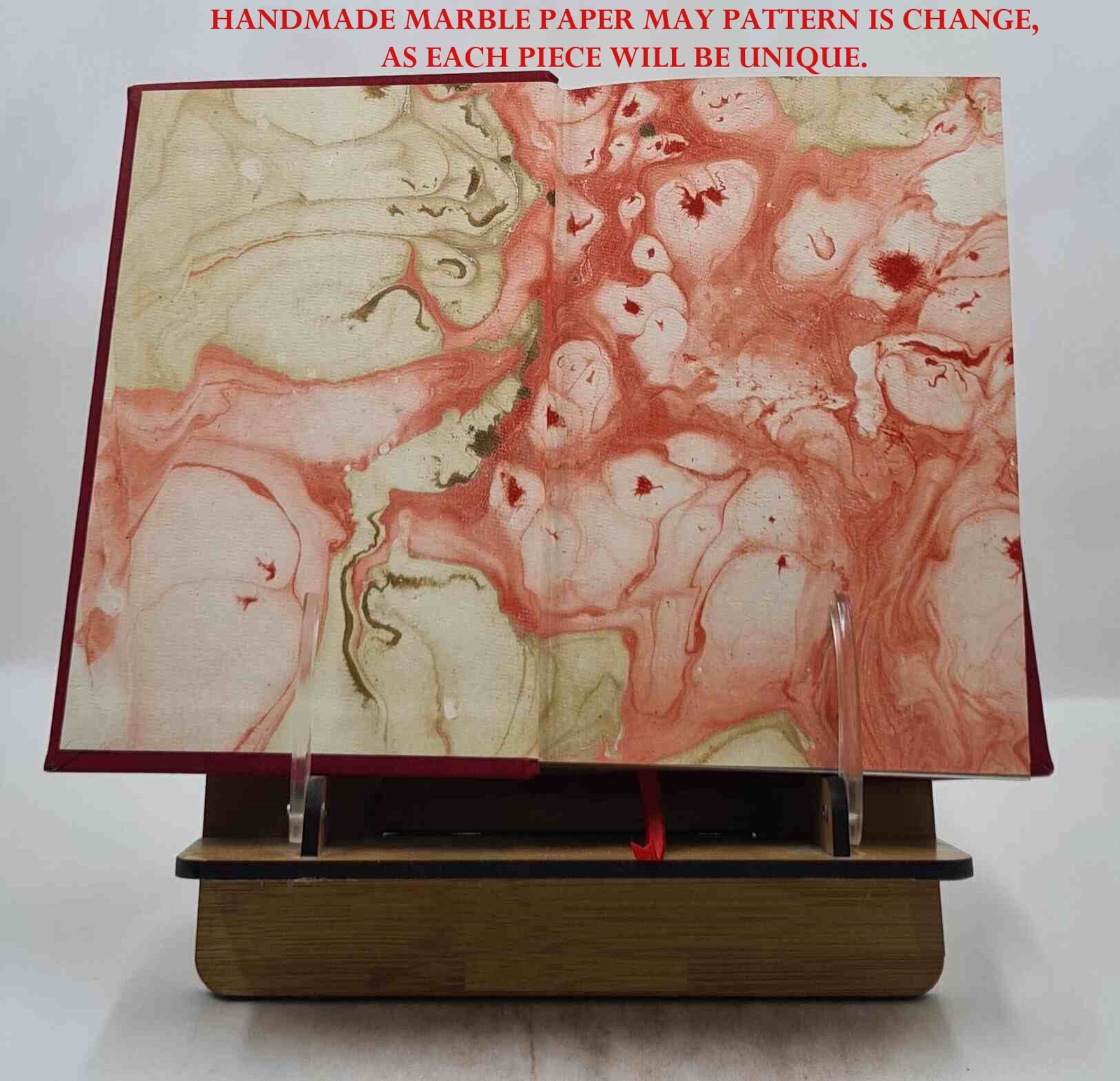 A People’S History Of The United States [Premium Leather Bound]