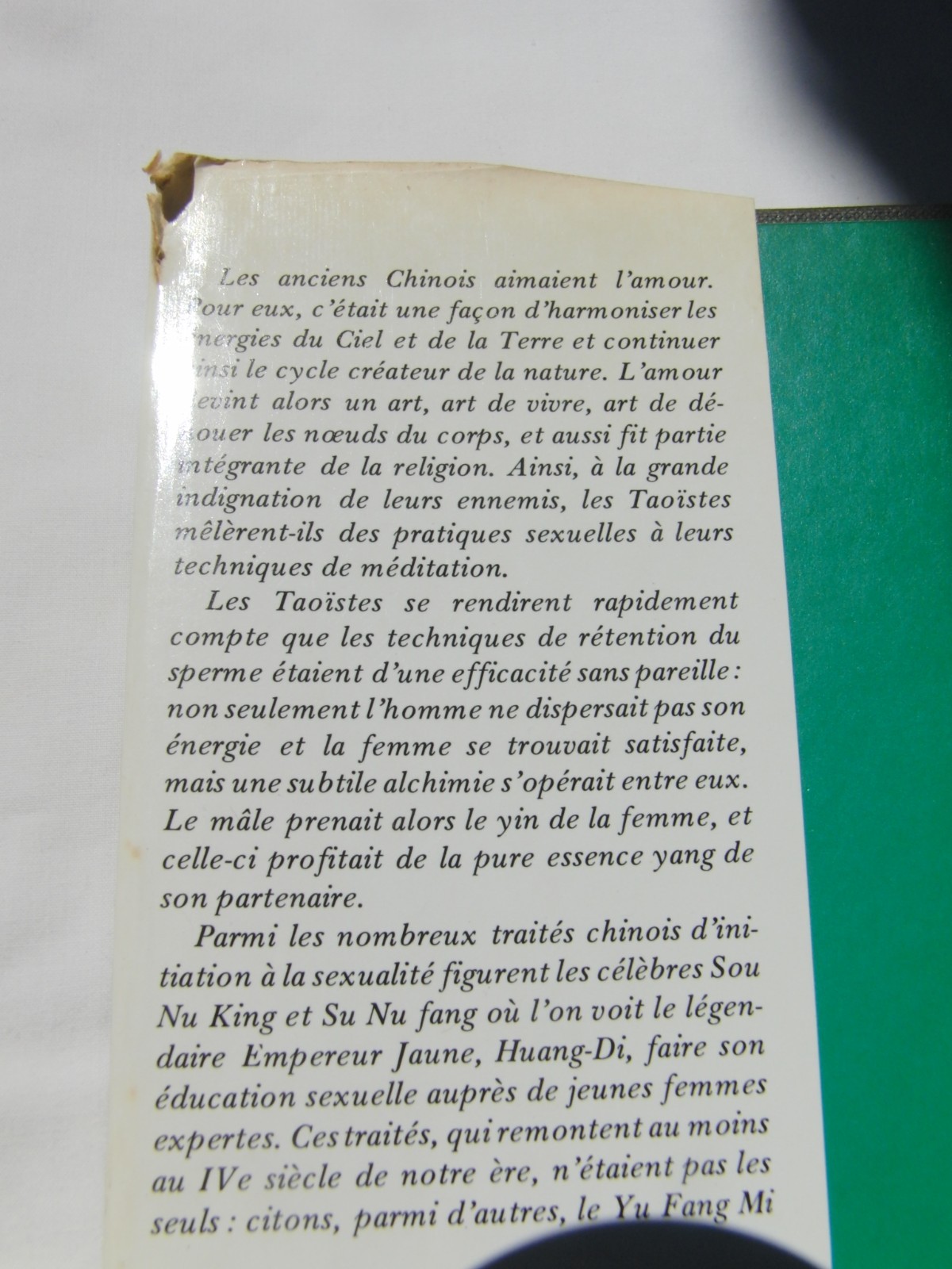 “L’EROTISME CHINOIS” HARDCOVER BOOK (IN FRENCH)-BEAUTIFUL ILLUSTRATIONS-96 PAGES