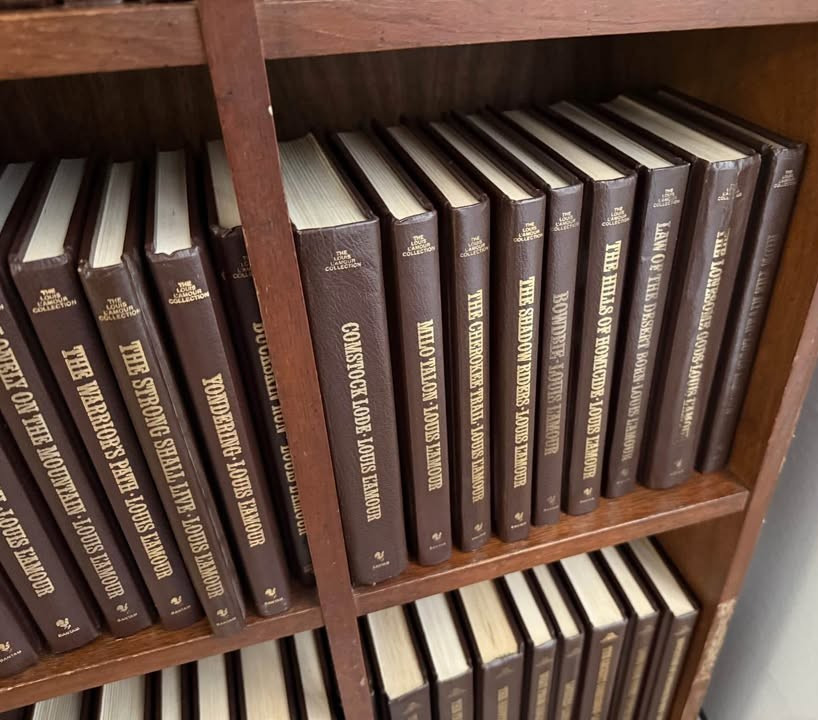 Louis L’amour LEATHERETTE Books – YOU PICK TITLES – Buy 4+, Save 15%