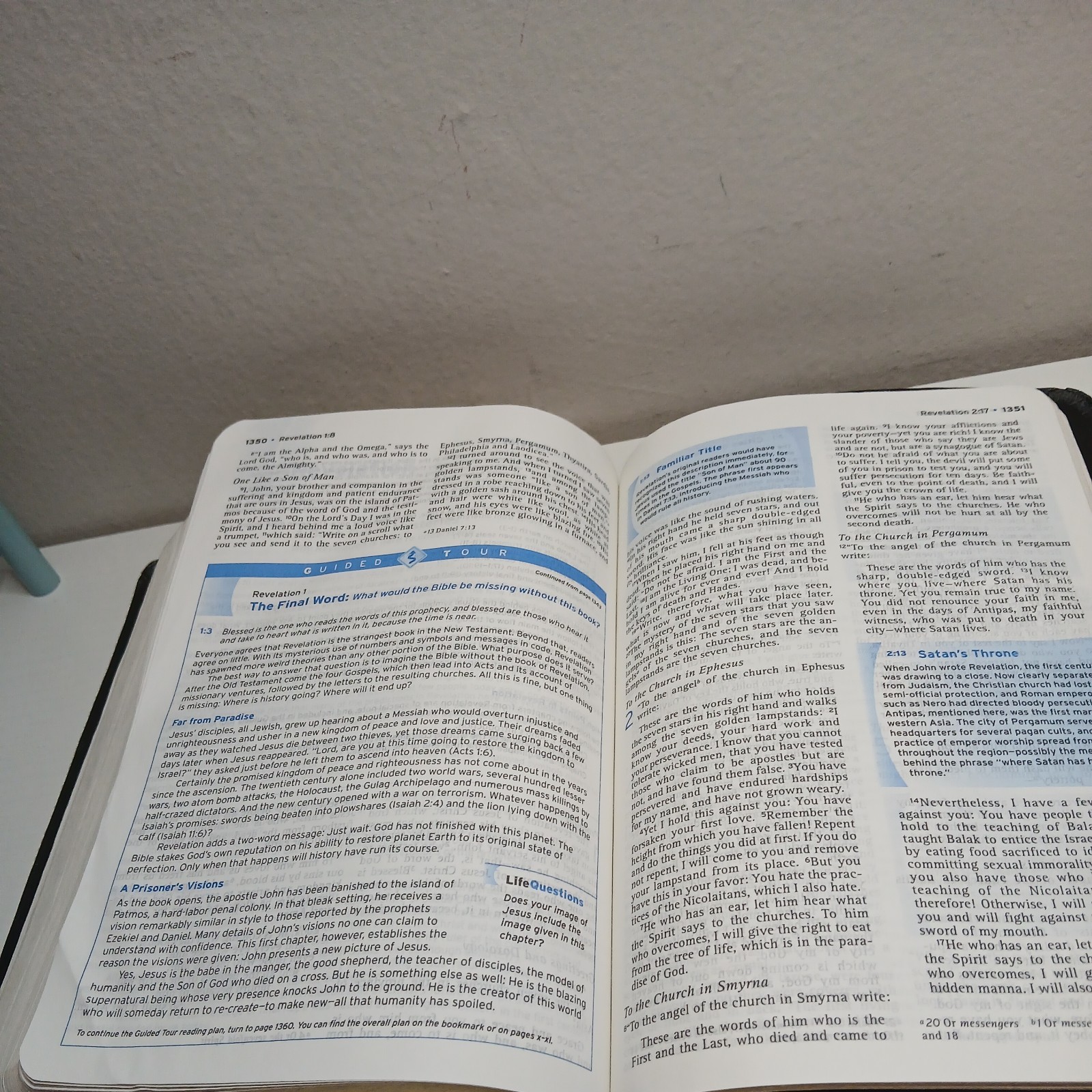 Student Bible NIV Philip Yancey Tim Stafford 2002 Bonded Leather Zondervan